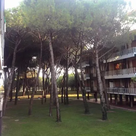 Pineta - Due Matrimoniali Fronte Mare Lido di Jesolo