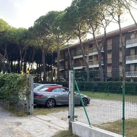 Pineta - Due Matrimoniali Fronte Mare